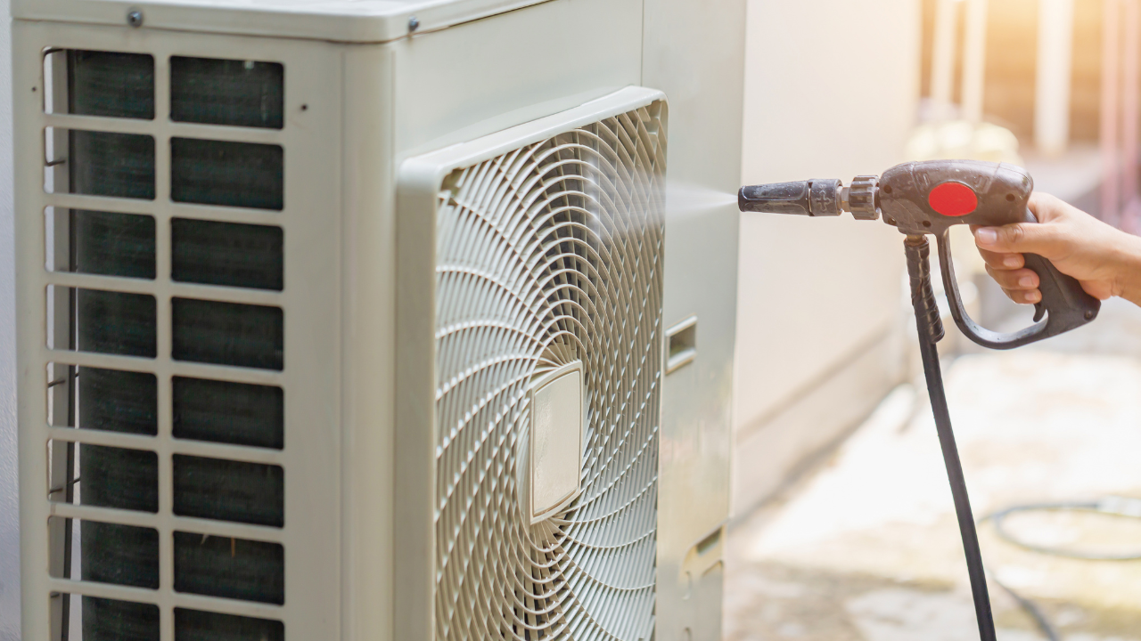 Read more about the article Top 10 HVAC Spring Cleaning Tips